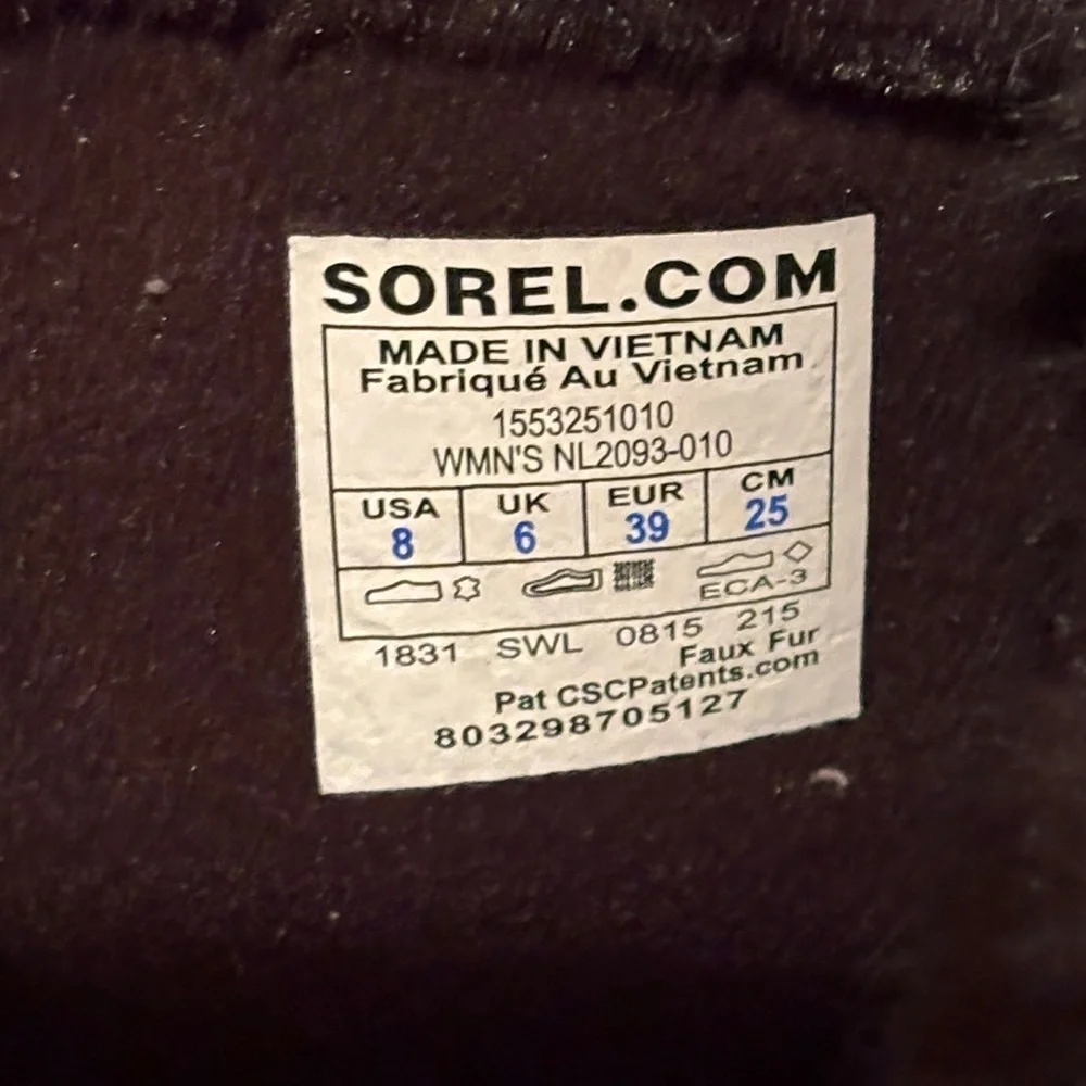 Sorel Women's Black Winter Boots with White Trim - Picture 5 of 7